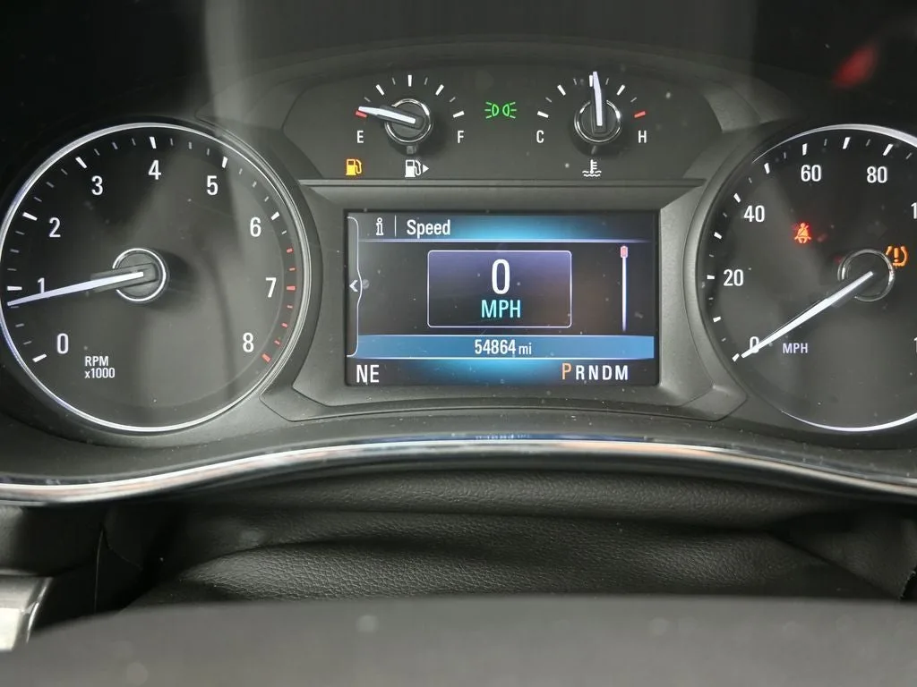 2022 Buick Encore Preferred photo 12