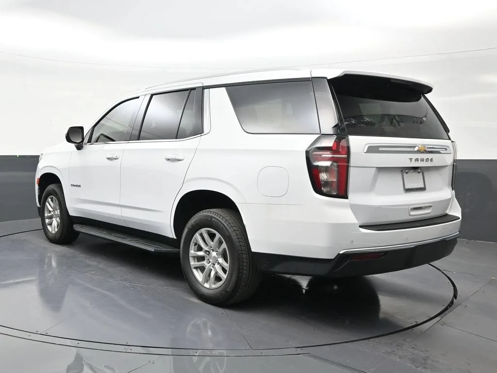 2024 Chevrolet Tahoe LS photo 3