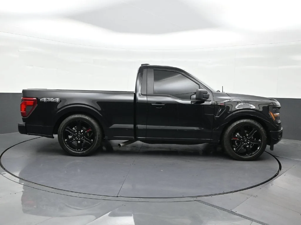 2025 Ford F-150 XL photo 7