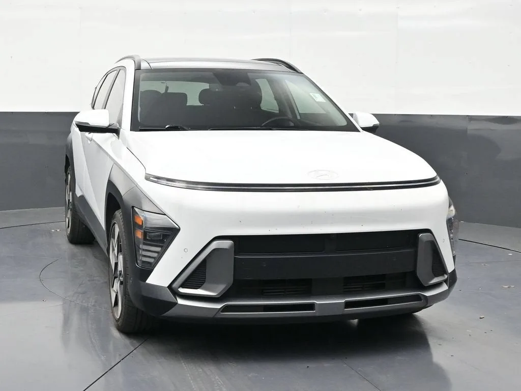 2024 Hyundai Kona Limited photo 7