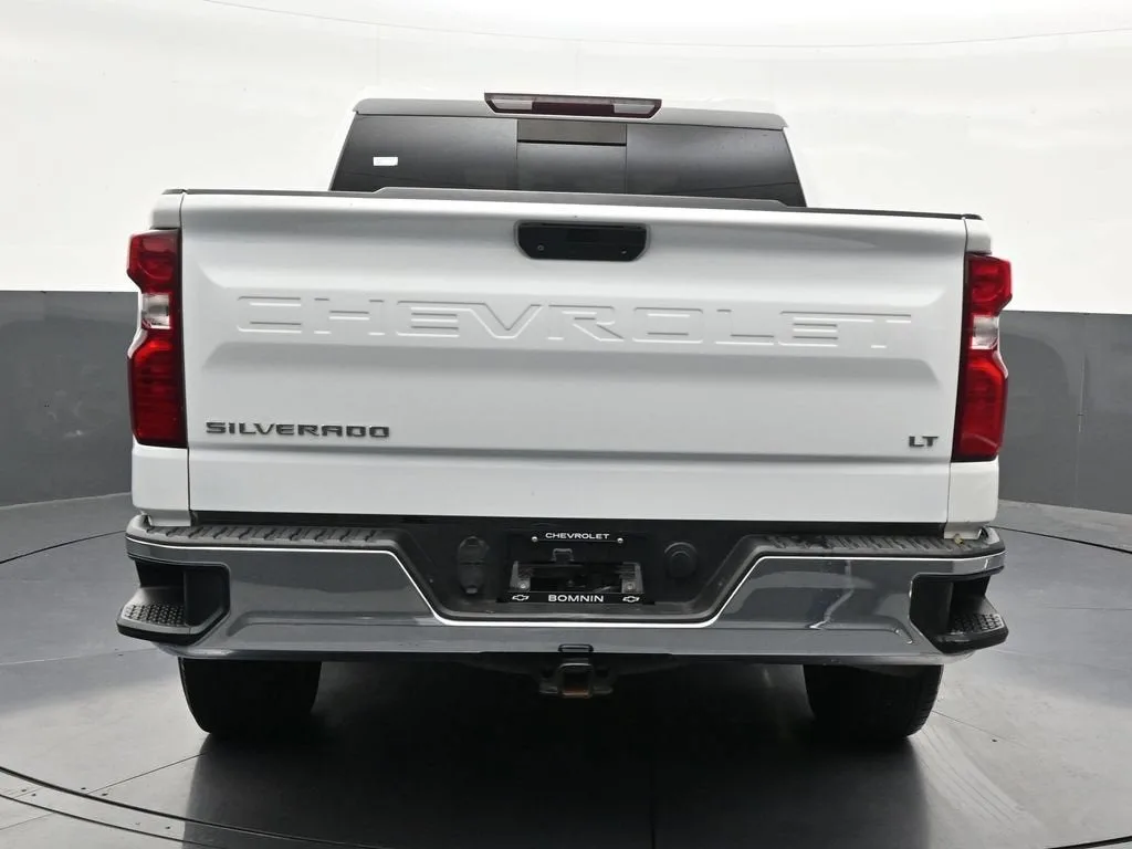 2021 Chevrolet Silverado 1500 LT photo 4