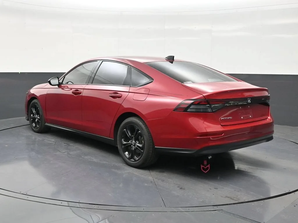 2025 Honda Accord Sedan SE photo 3