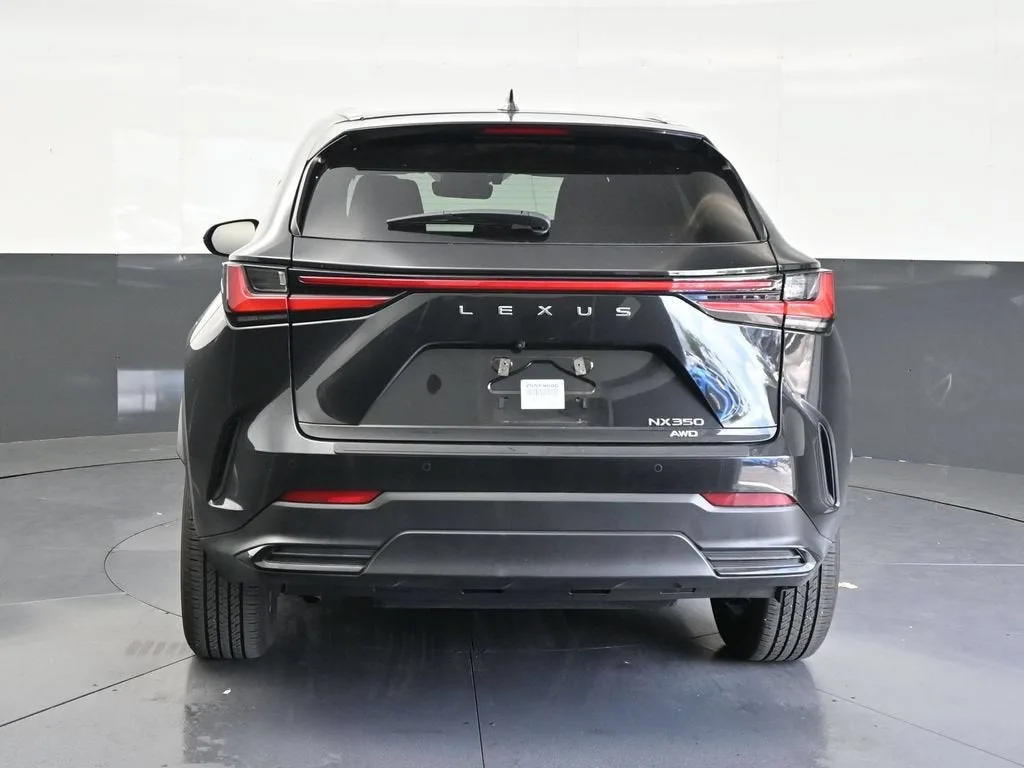 2025 Lexus NX 350 Premium photo 4
