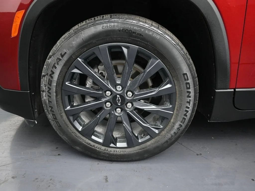 2023 Chevrolet Traverse RS photo 9