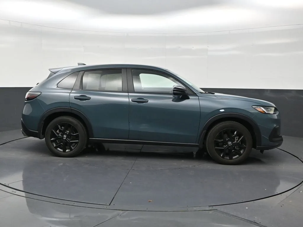 2024 Honda HR-V Sport photo 6