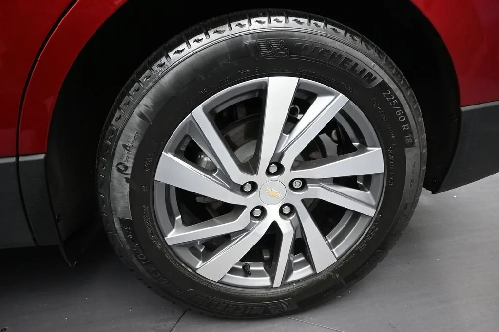 2024 Chevrolet Equinox Premier photo 10
