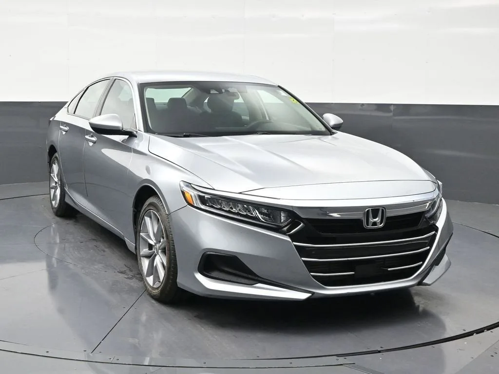 2022 Honda Accord LX photo 7