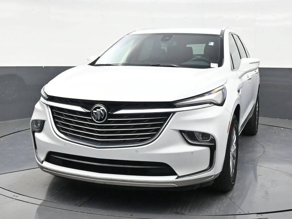 2023 Buick Enclave Essence photo 8