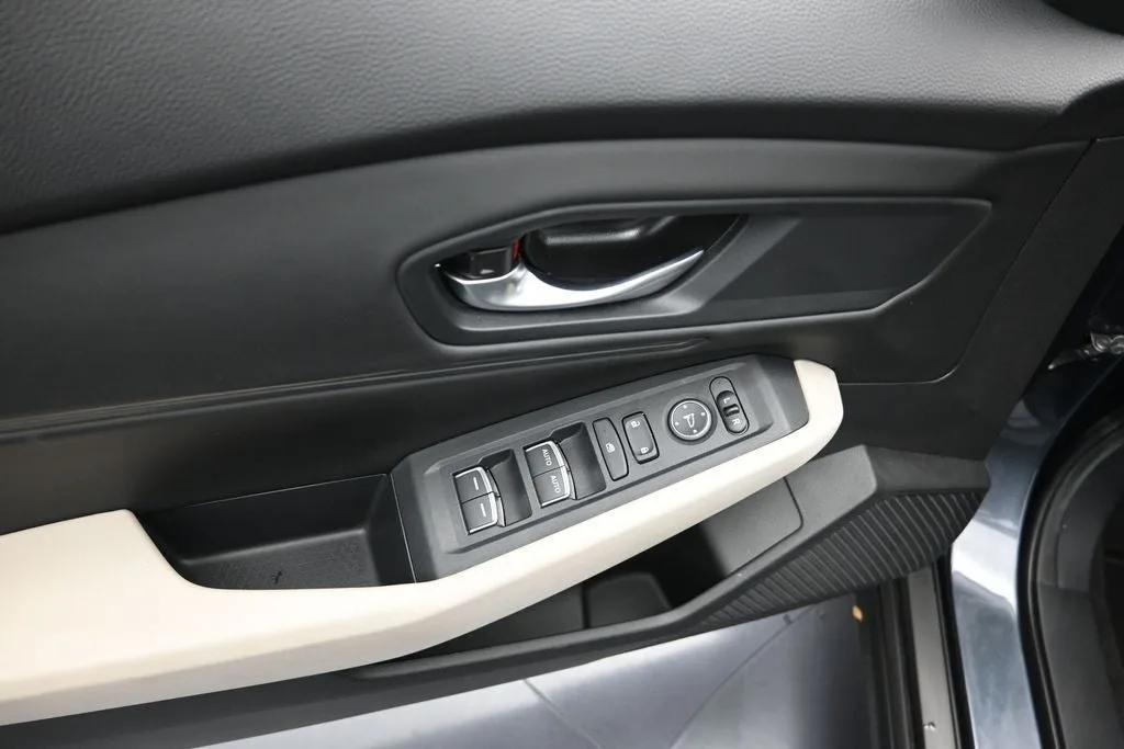 2024 Honda Accord EX photo 10