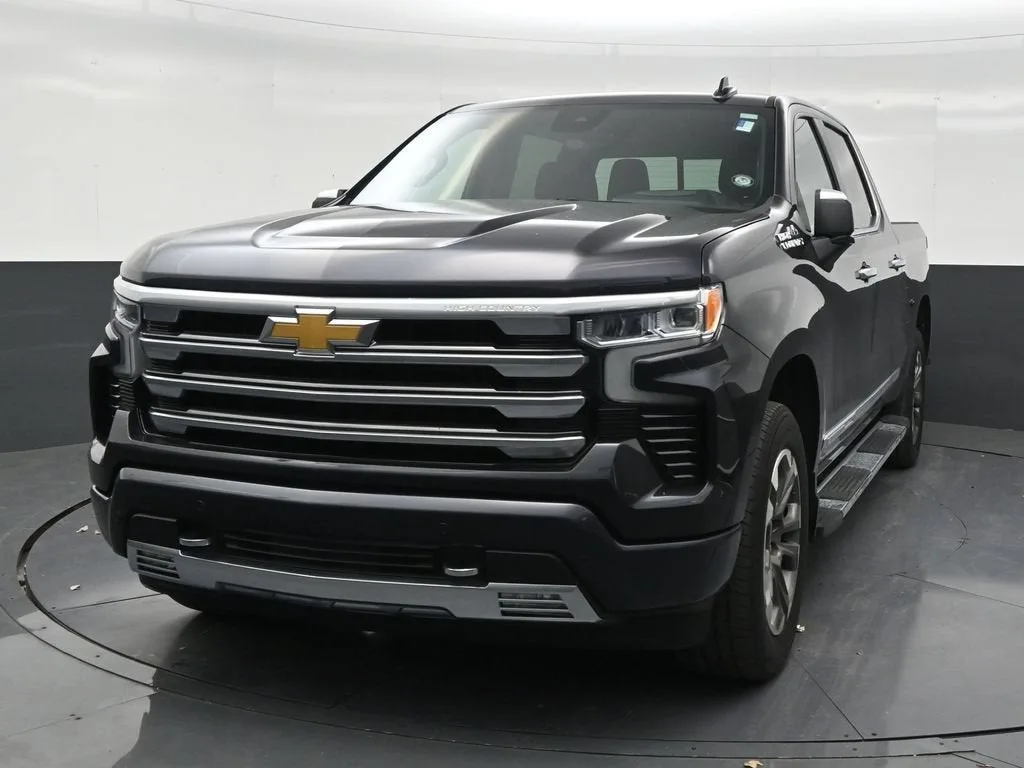 2024 Chevrolet Silverado 1500 High Country photo 8