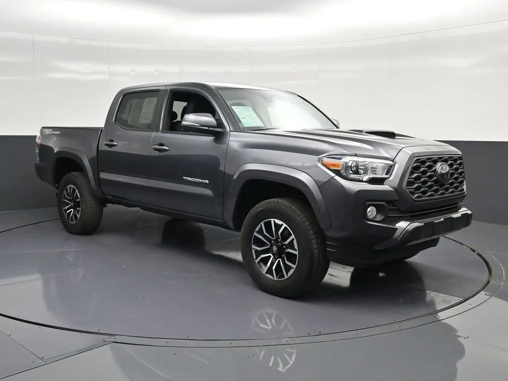 2022 Toyota Tacoma TRD Sport V6 photo 5