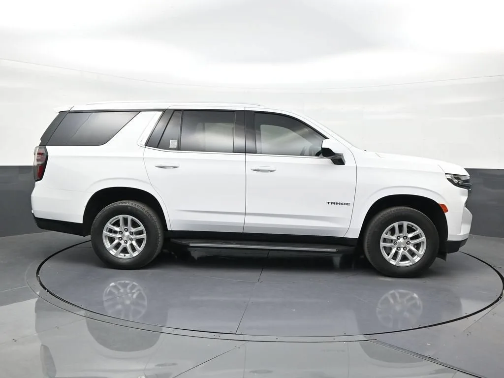 2024 Chevrolet Tahoe LS photo 6