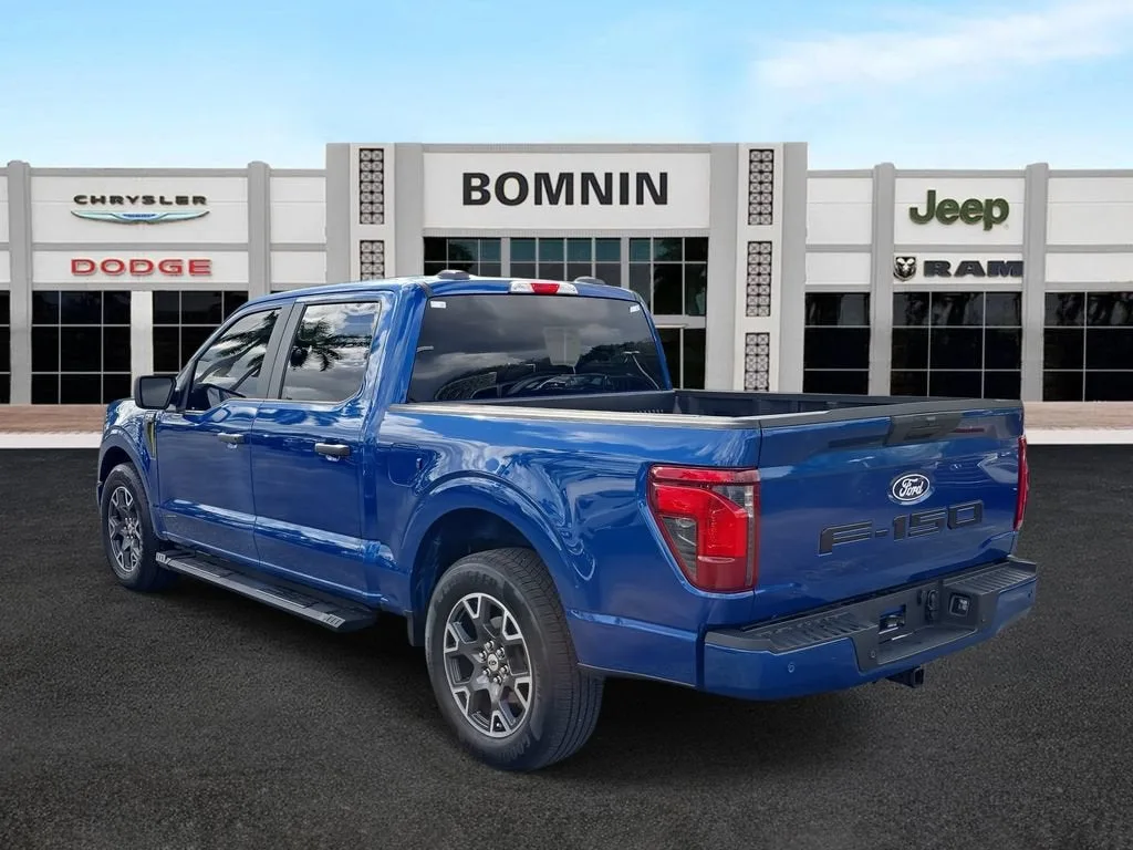 2025 Ford F-150 STX photo 4