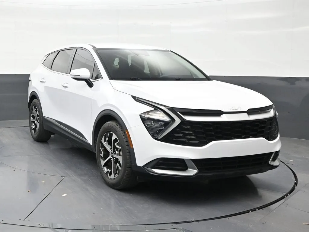 2023 Kia Sportage EX photo 7