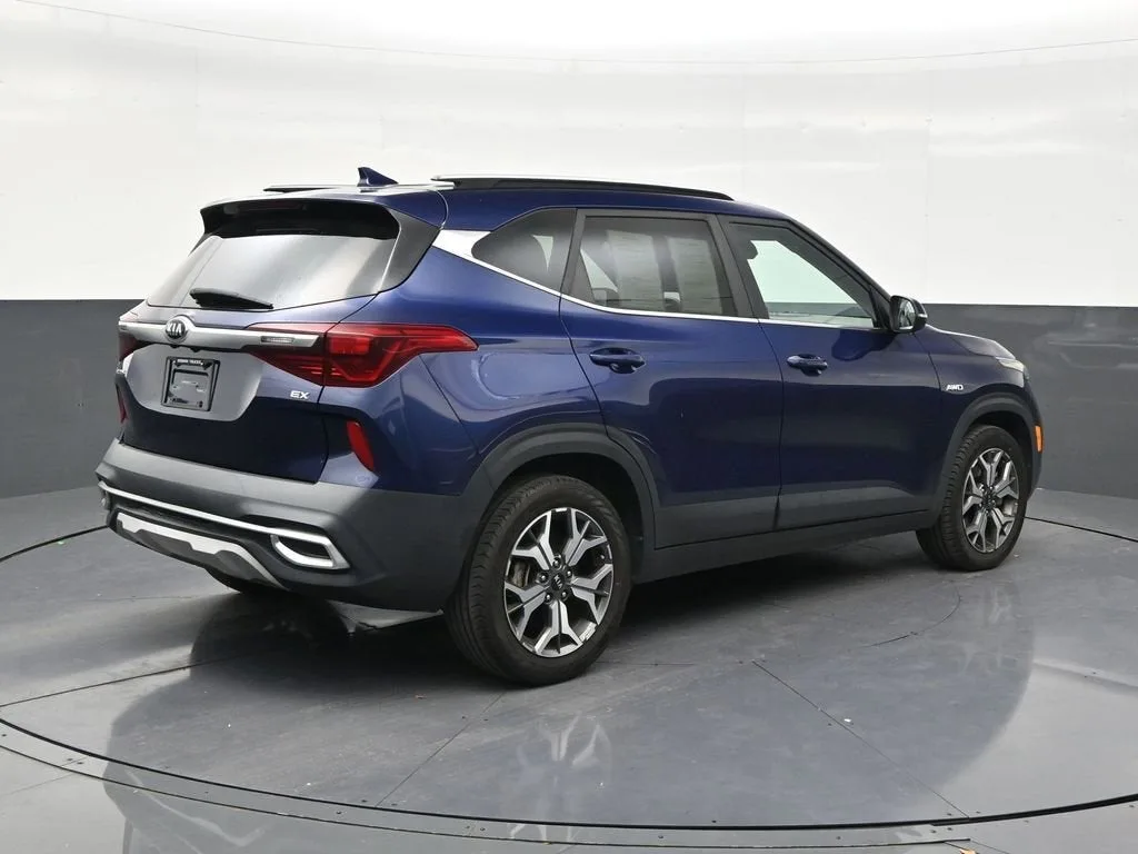 2021 Kia Seltos EX photo 5