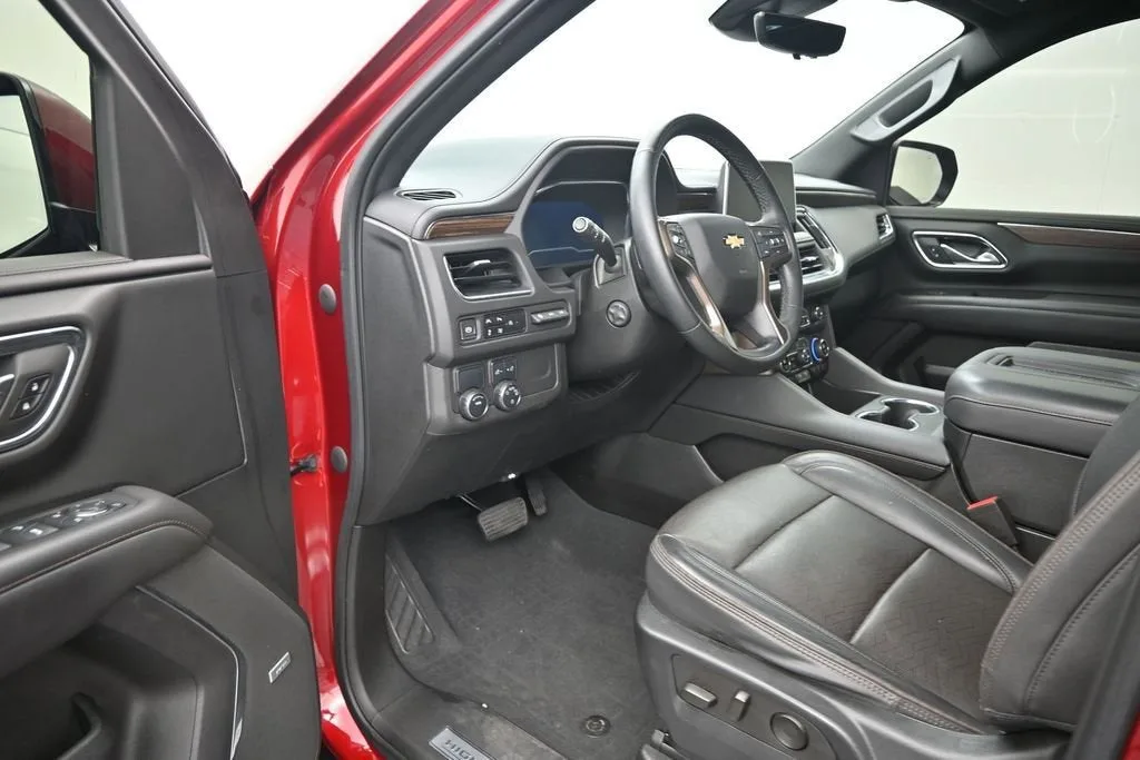 2023 Chevrolet Tahoe High Country photo 10