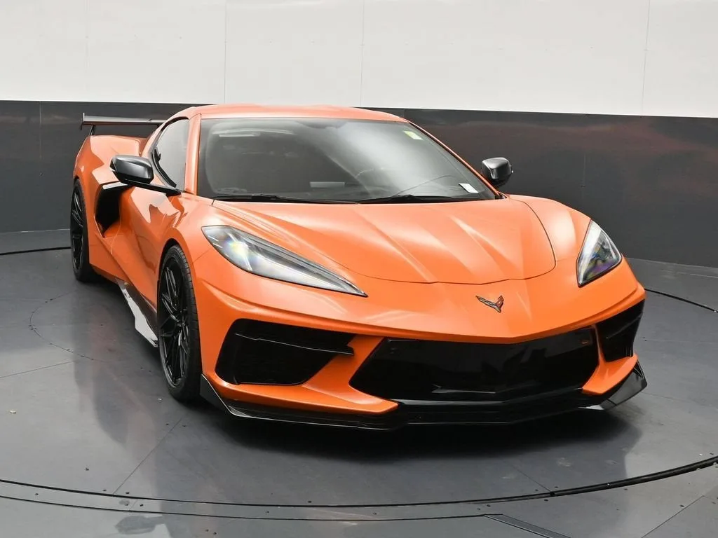 2023 Chevrolet Corvette Stingray 2LT photo 8