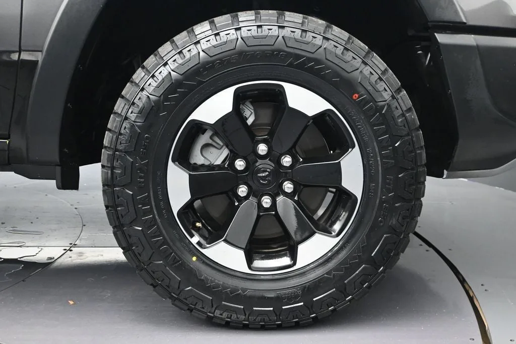 2022 RAM 1500 Rebel photo 9