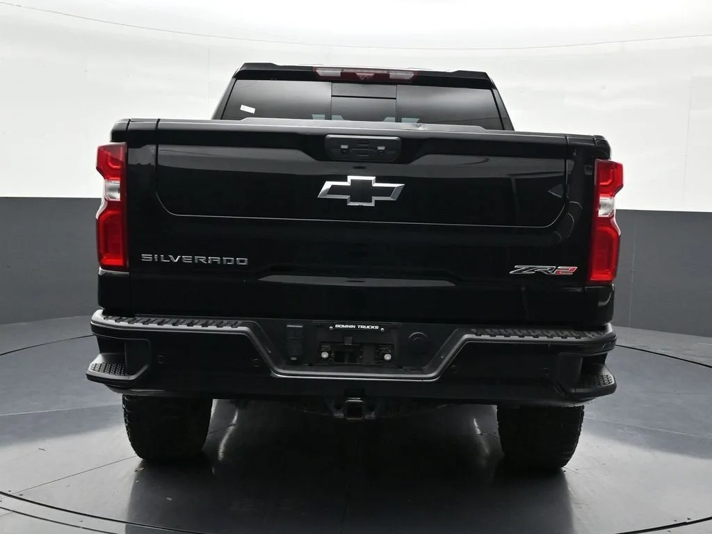 2025 Chevrolet Silverado 1500 ZR2 photo 4