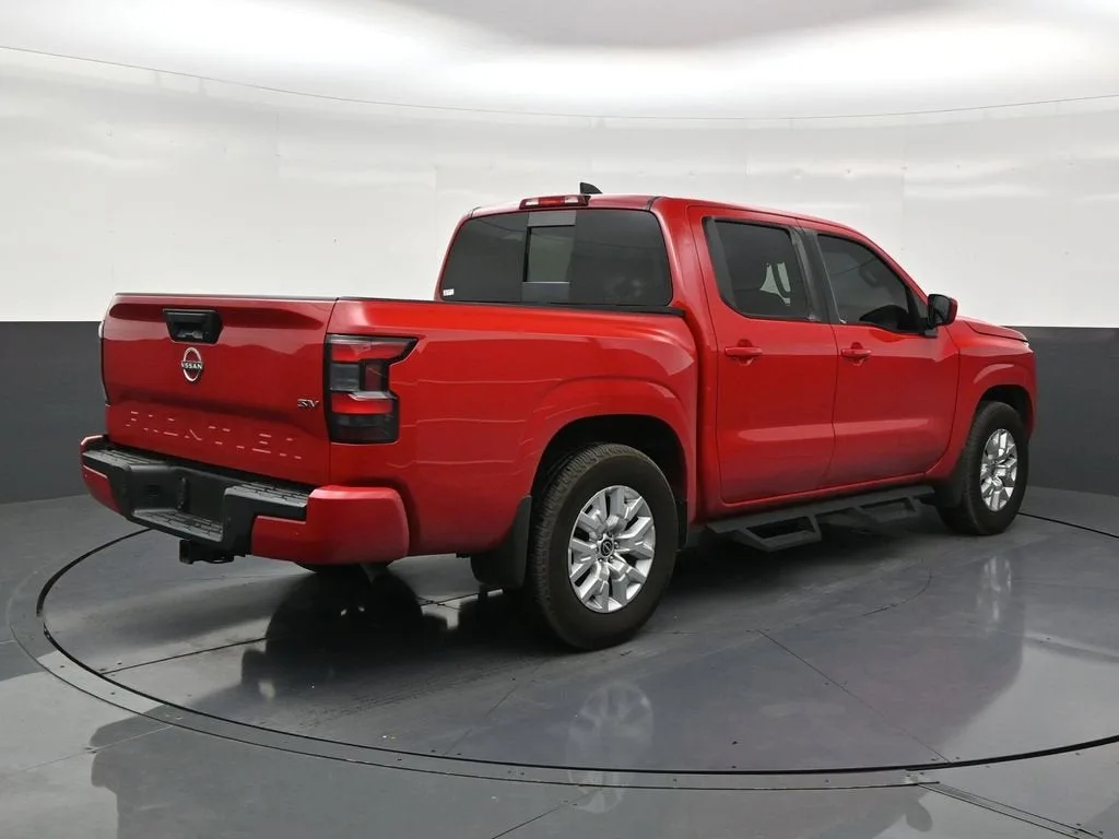 2024 Nissan Frontier Crew Cab SV 4x2 photo 5