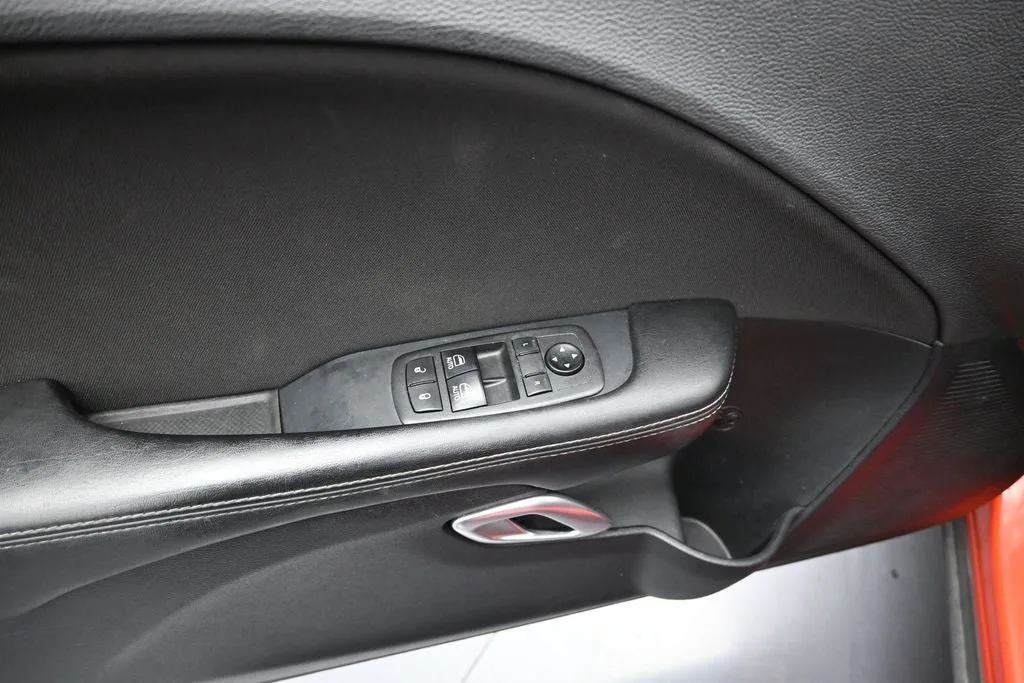 2021 Dodge Challenger SXT photo 10