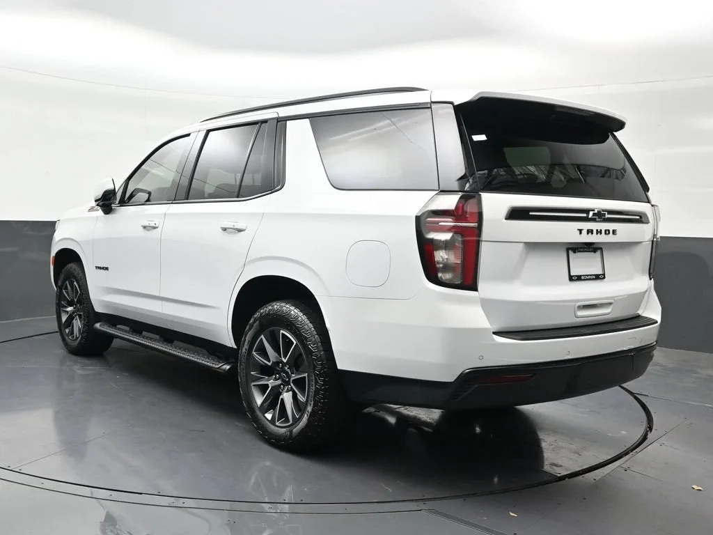 2023 Chevrolet Tahoe Z71 photo 3
