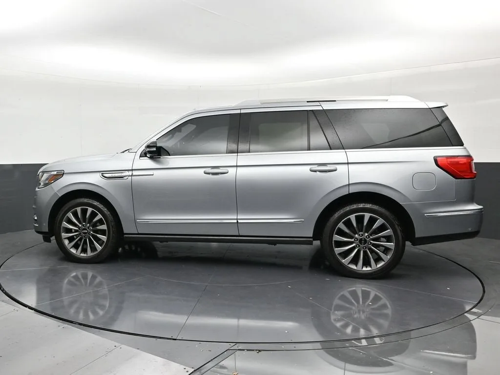 2020 Lincoln Navigator Reserve photo 2