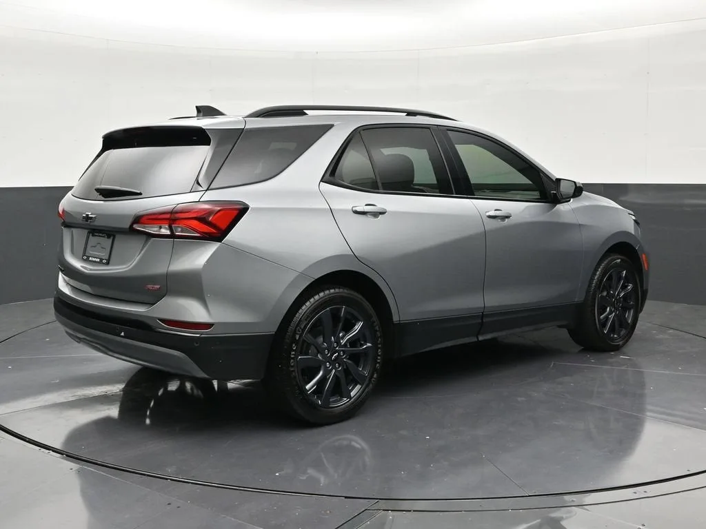 2024 Chevrolet Equinox RS photo 5