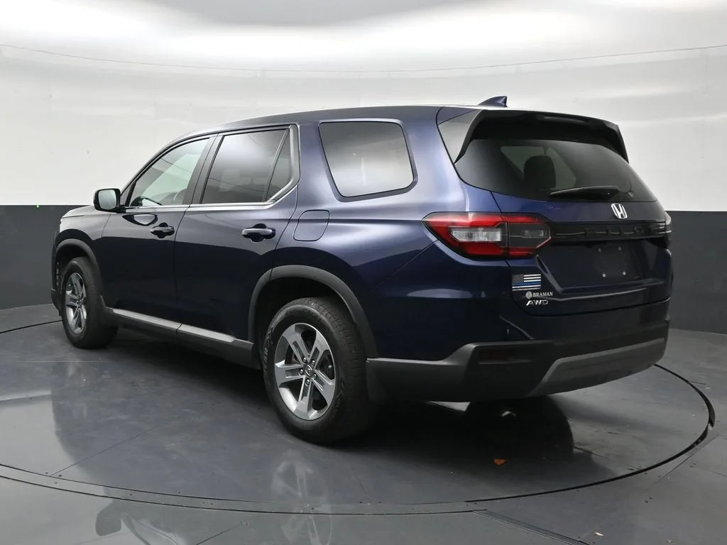 2025 Honda Pilot EX-L photo 3