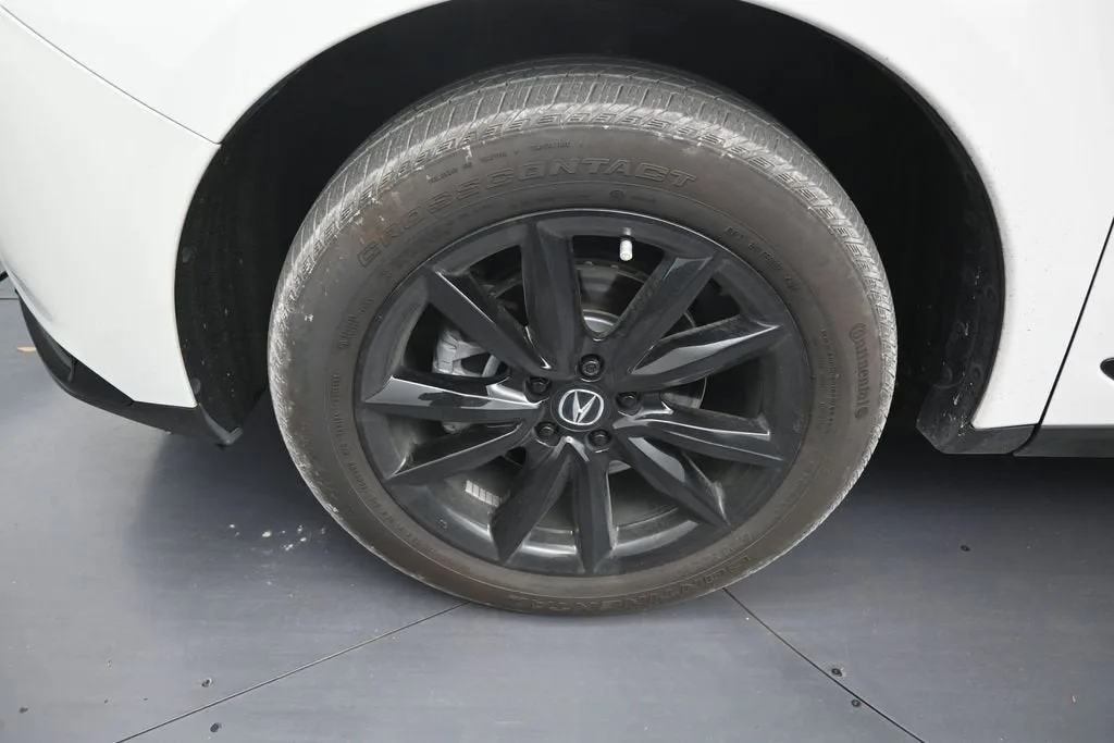 2025 Acura RDX 4DR SH-AWD photo 9