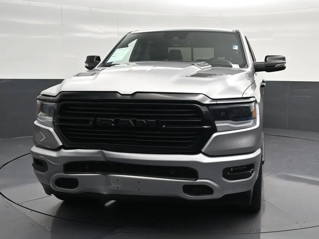 2024 RAM 1500 Laramie photo 6