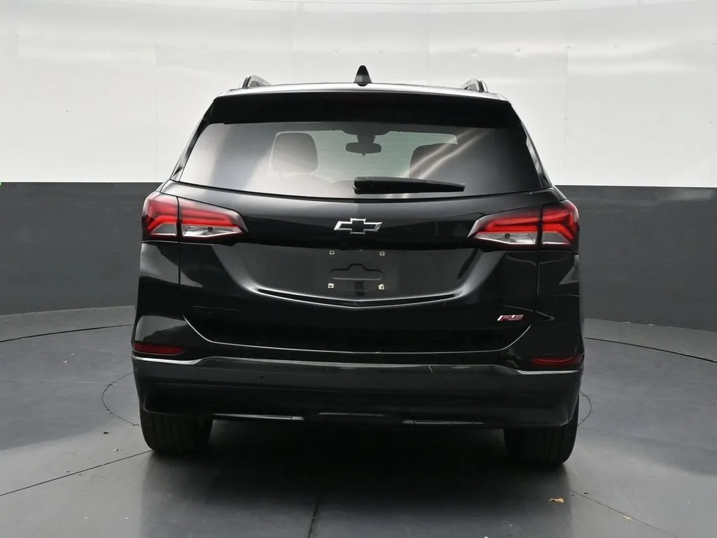 2023 Chevrolet Equinox RS photo 4