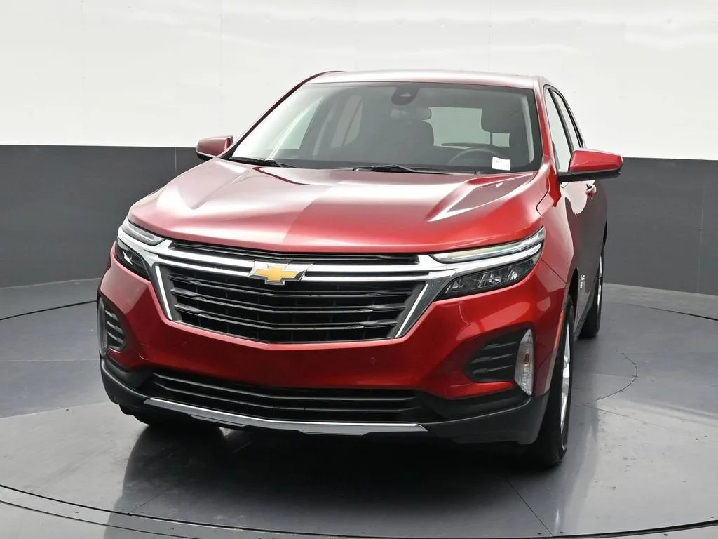 2024 Chevrolet Equinox LT photo 9