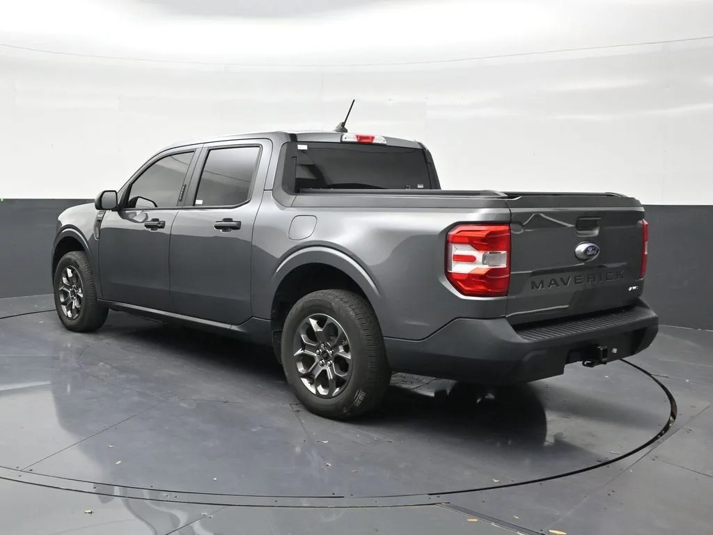 2022 Ford Maverick XLT photo 3