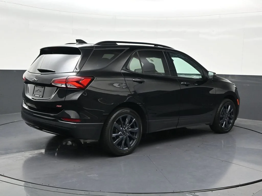 2024 Chevrolet Equinox RS photo 5