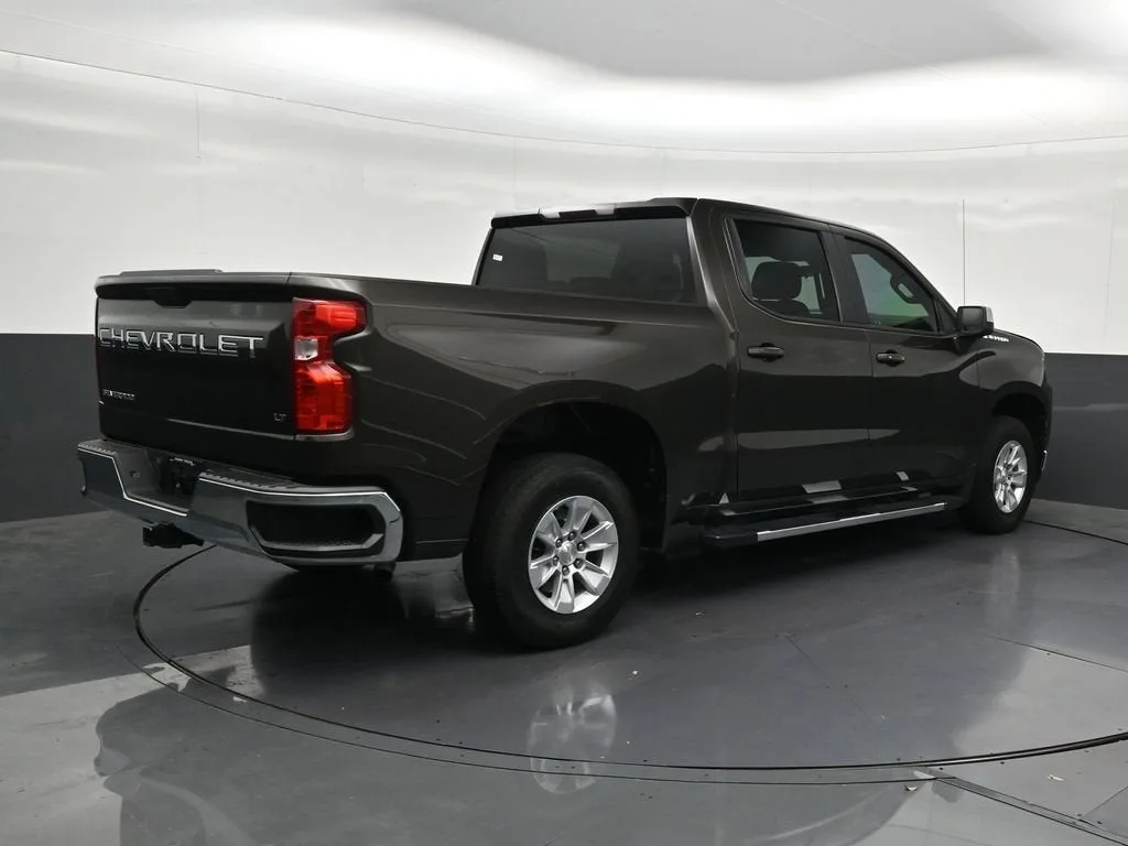 2022 Chevrolet Silverado 1500 LTD LT photo 5