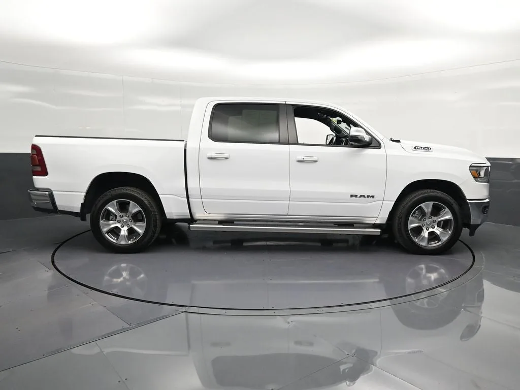 2023 RAM 1500 Laramie photo 4