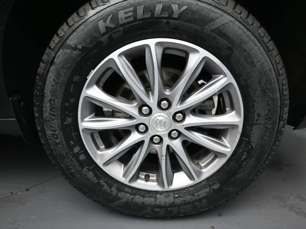 2022 Buick Enclave Essence photo 10