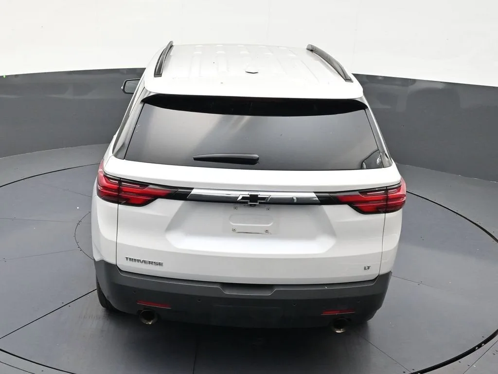 2022 Chevrolet Traverse LT Cloth photo 15