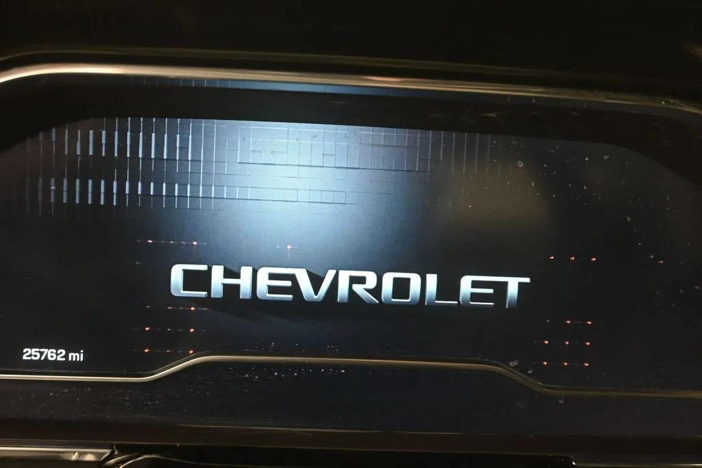 2024 Chevrolet Silverado 1500 RST photo 10