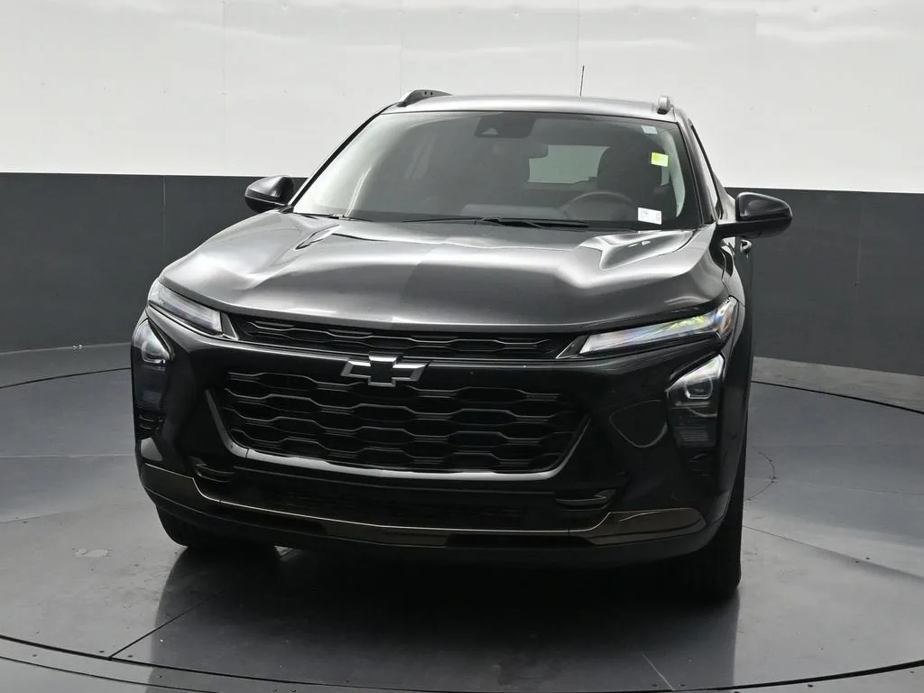 2025 Chevrolet Trax ACTIV photo 9