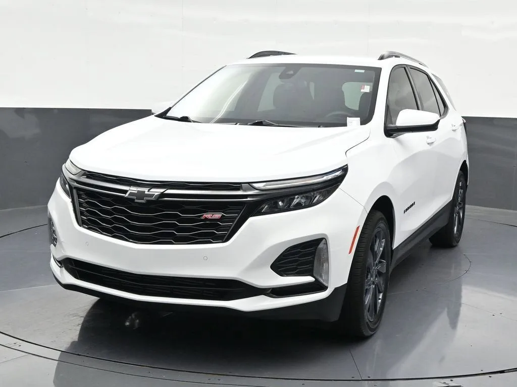 2024 Chevrolet Equinox RS photo 9