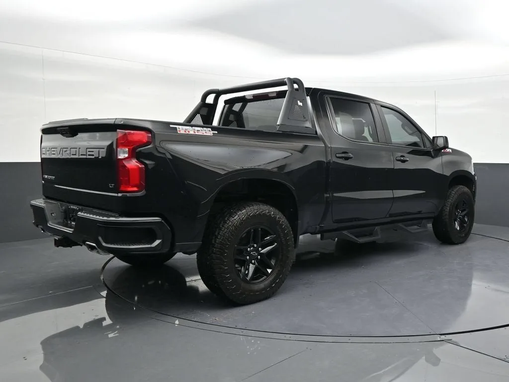 2022 Chevrolet Silverado 1500 LT Trail Boss photo 5