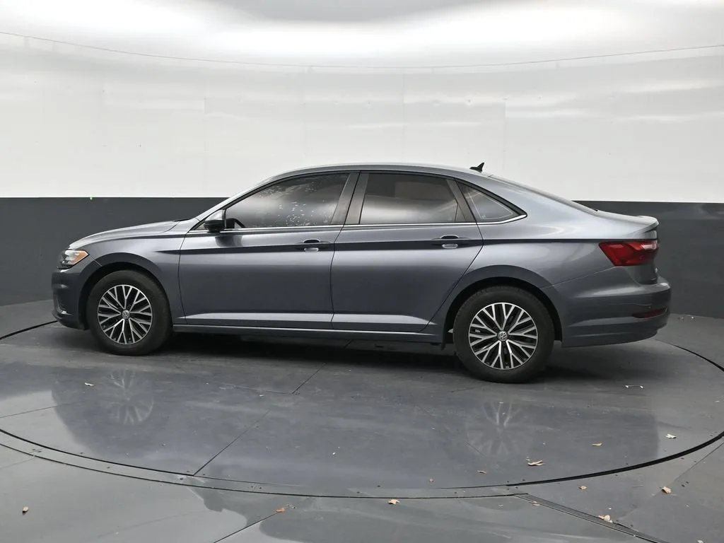 2021 Volkswagen Jetta S photo 2
