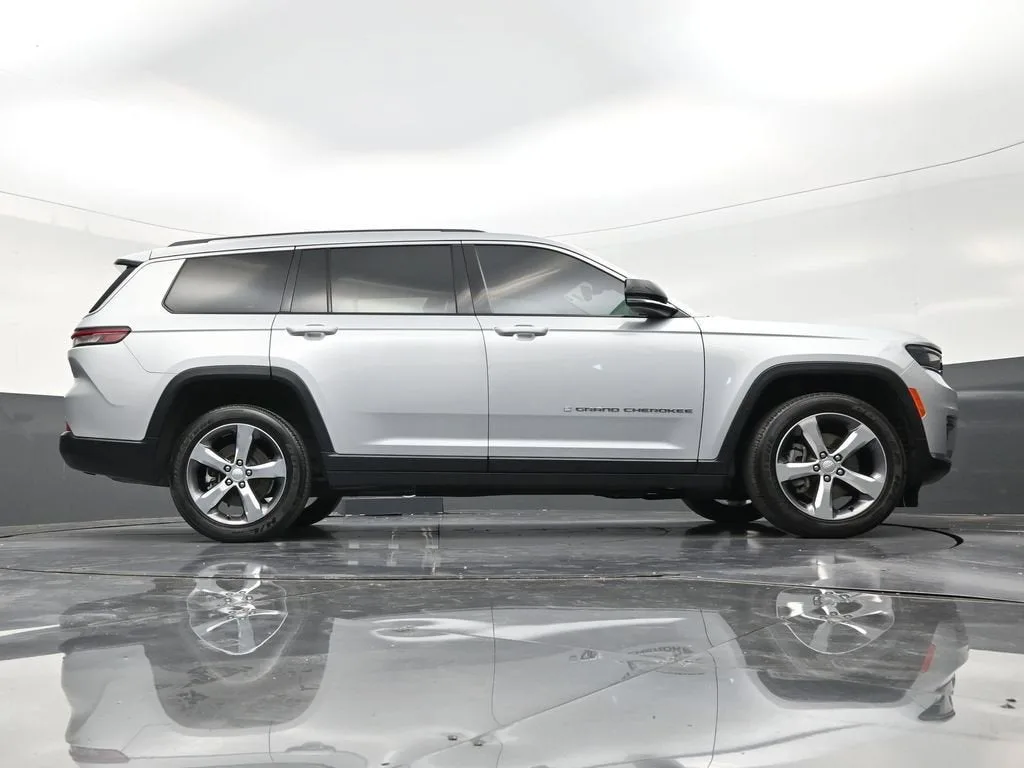 2021 Jeep Grand Cherokee L Limited 4x2 photo 26