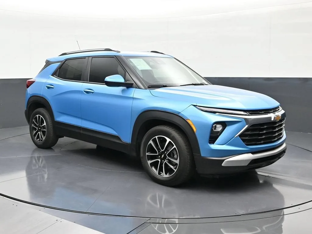 2025 Chevrolet Trailblazer LT photo 7
