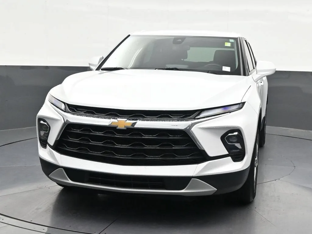2024 Chevrolet Blazer 2LT photo 9