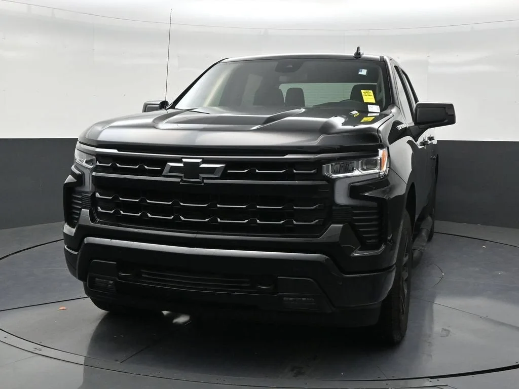 2026 Chevrolet Silverado 1500 RST photo 8