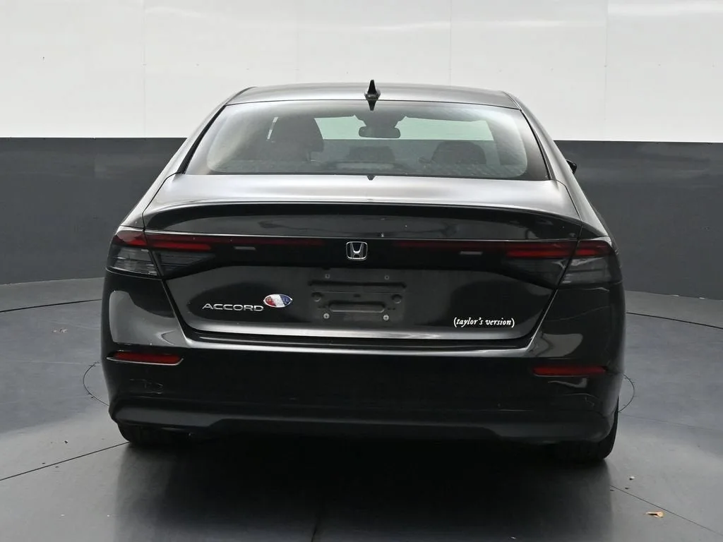 2023 Honda Accord Sedan LX photo 4