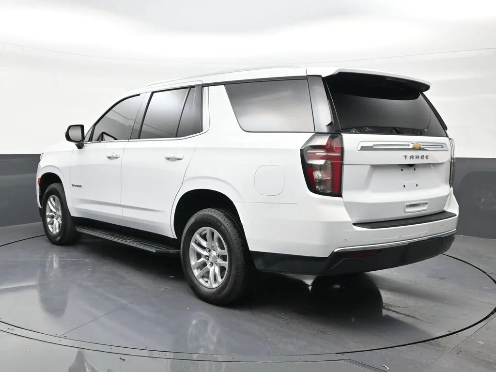2023 Chevrolet Tahoe LS photo 3